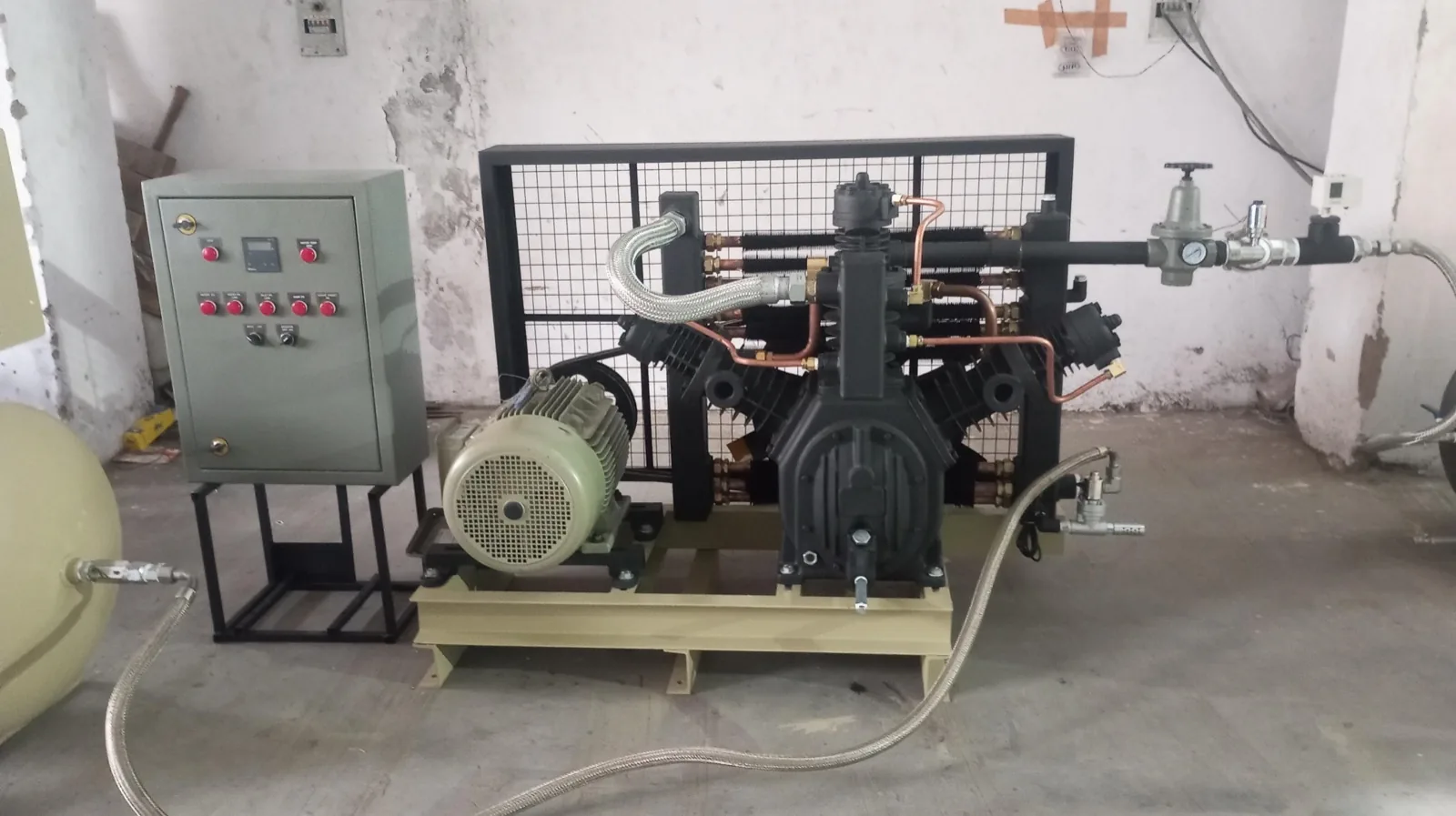 20 HP Booster Compressor